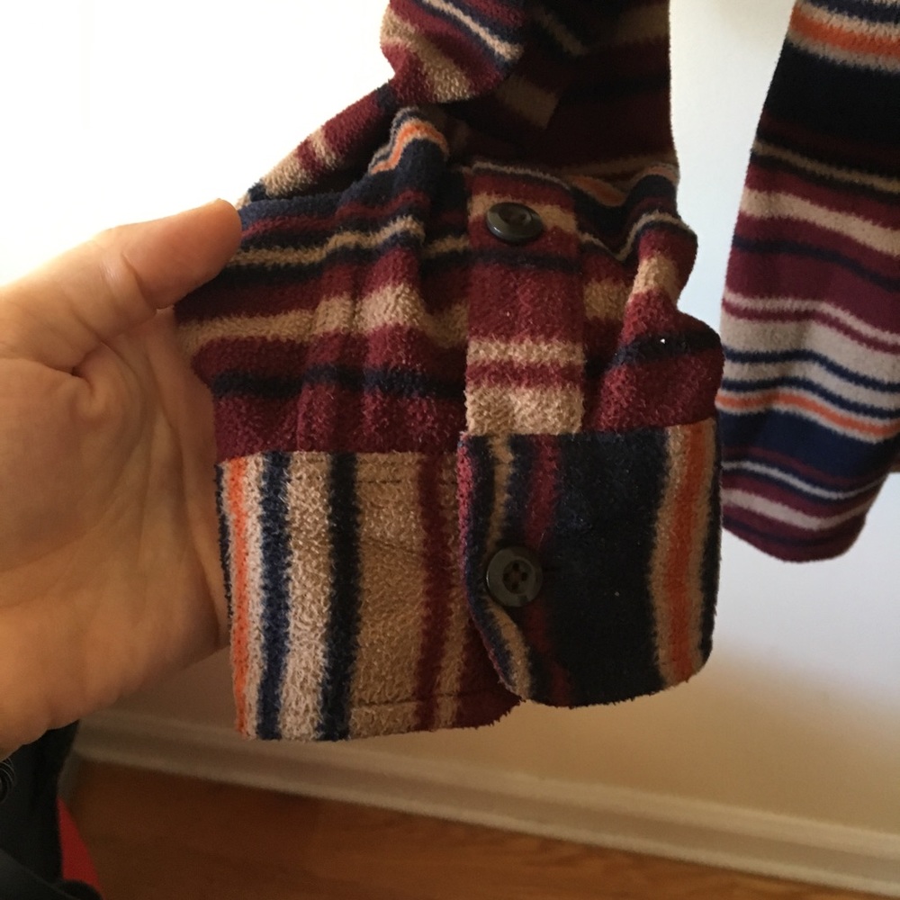 Uniqlo striped fleece shirt - Picture 5 of 5